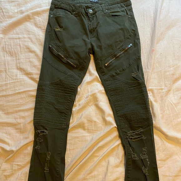 Pants - Picture 1 of 6